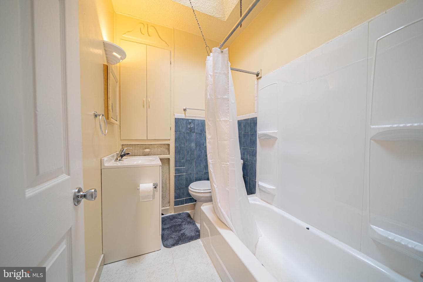 6321 Marsden Street photo 11