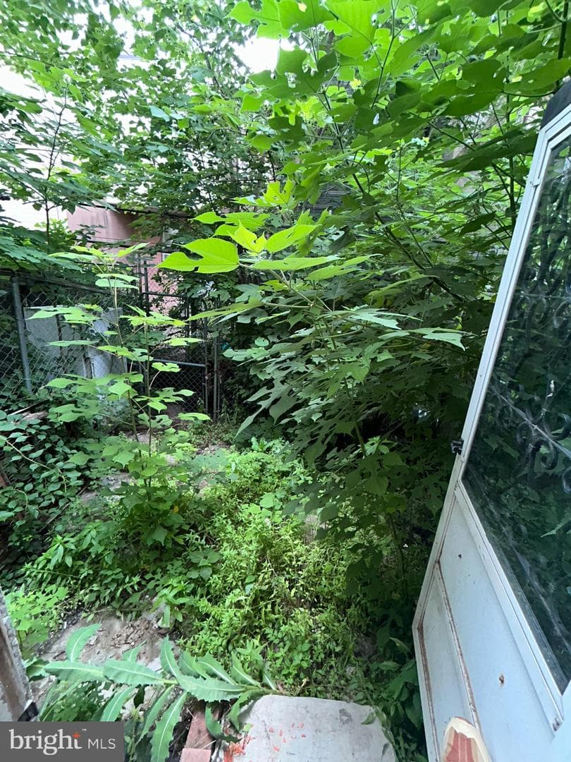 2330 Cross Street photo 13
