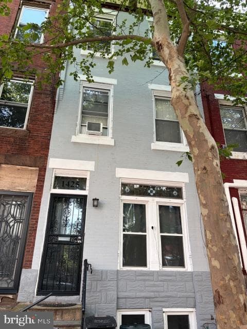1425 N Lawrence Street, Philadelphia