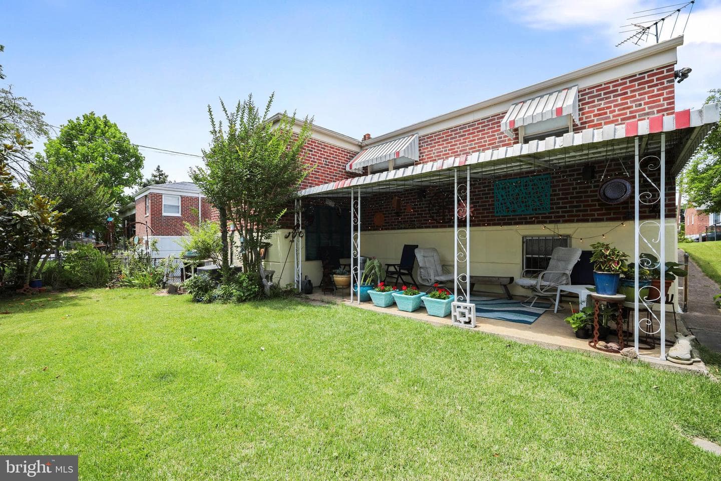 7703 Lister Street photo 35