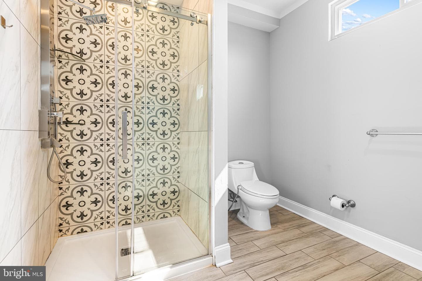 1141 S Dorrance Street photo 30