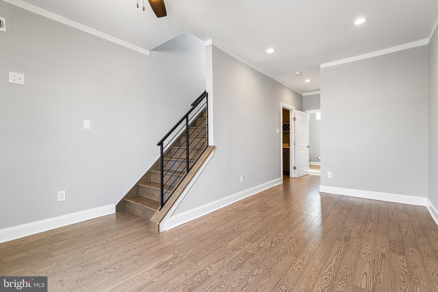 1141 S Dorrance Street photo 35