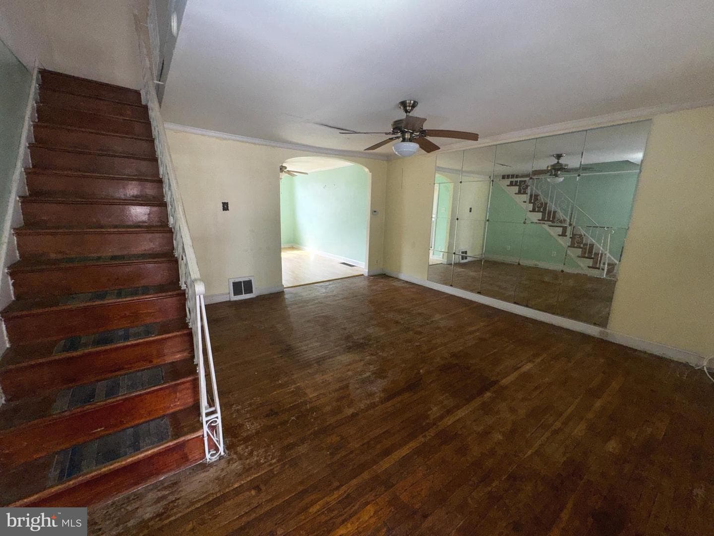 5105 Leiper Street photo 6