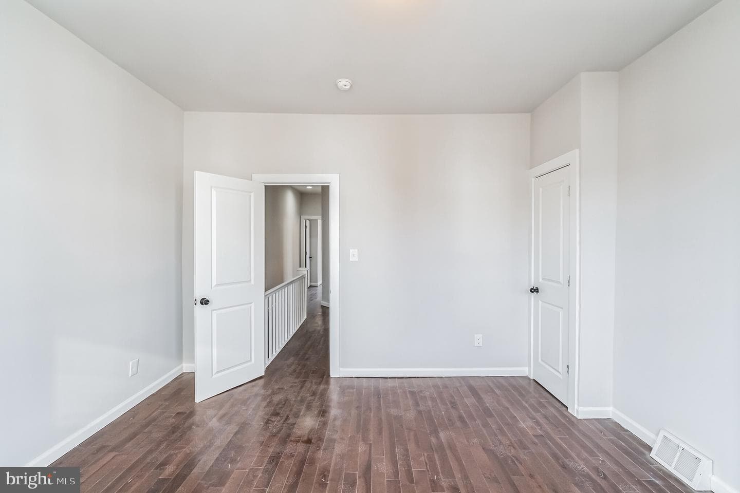 1328 S Wilton Street photo 7