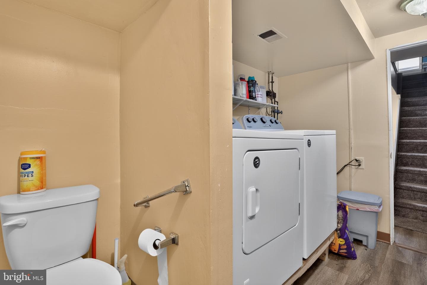 7819 Venus Pl photo 25