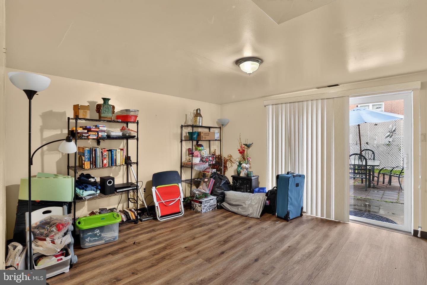 7819 Venus Pl photo 26
