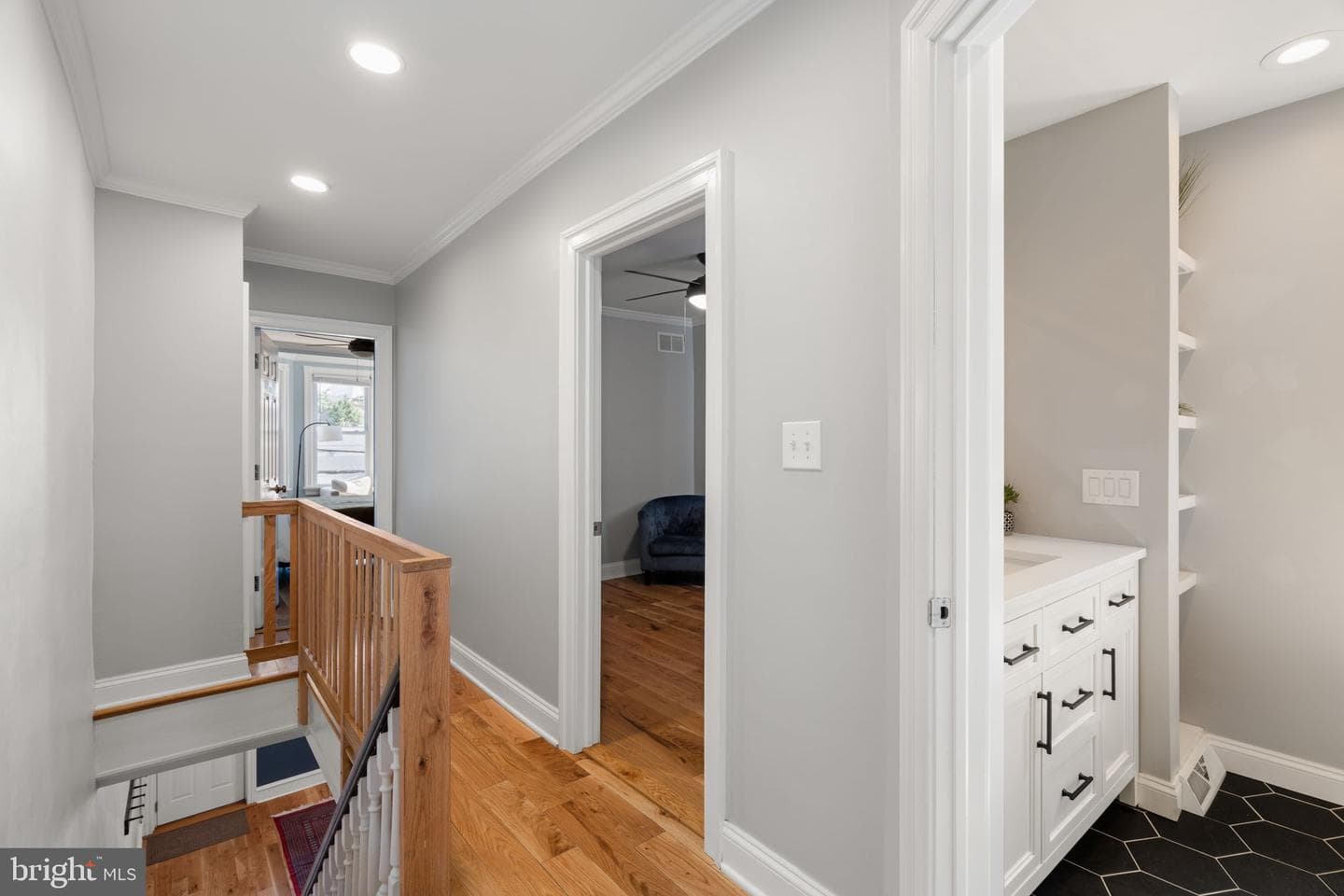 5146 Sansom St photo 21