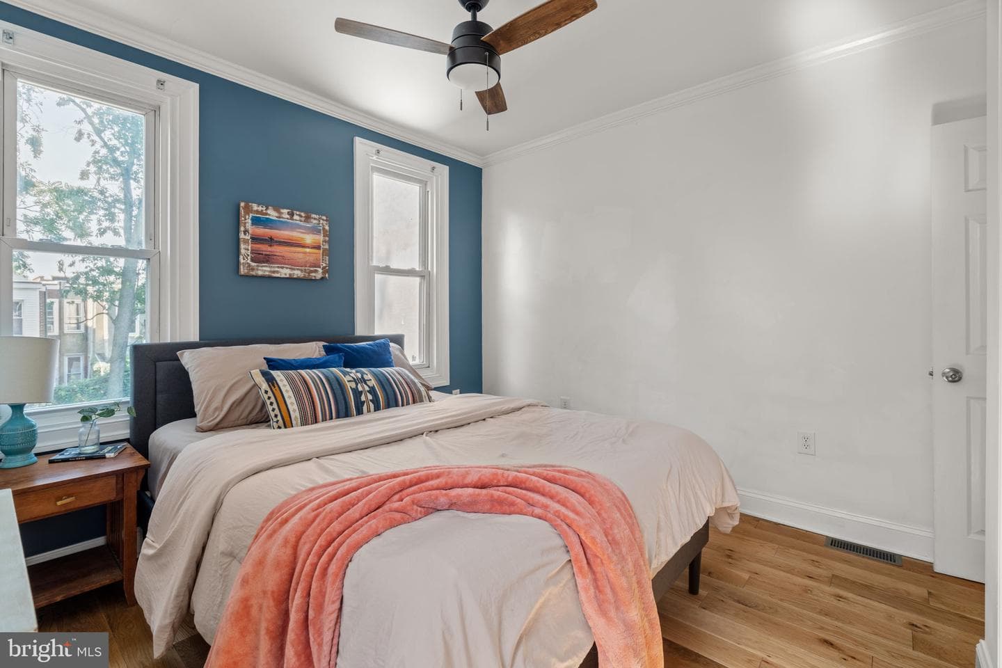 5146 Sansom St photo 26
