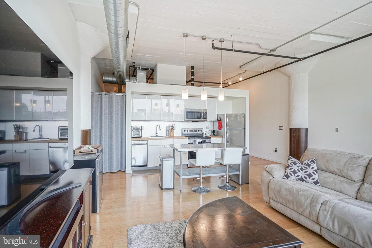 1714 Memphis Street #215 photo 8