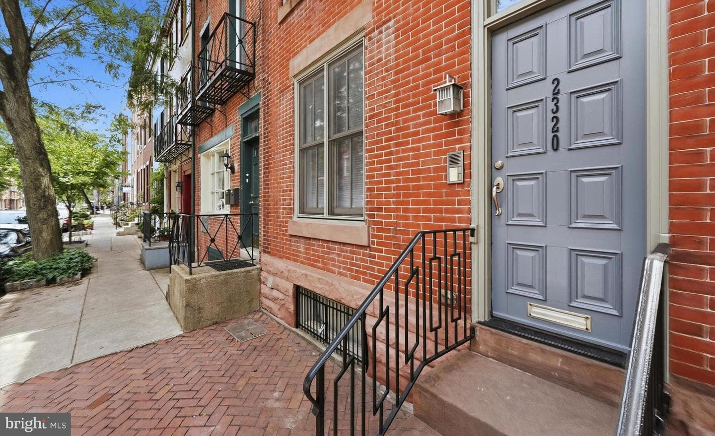 2320 Lombard Street, Philadelphia