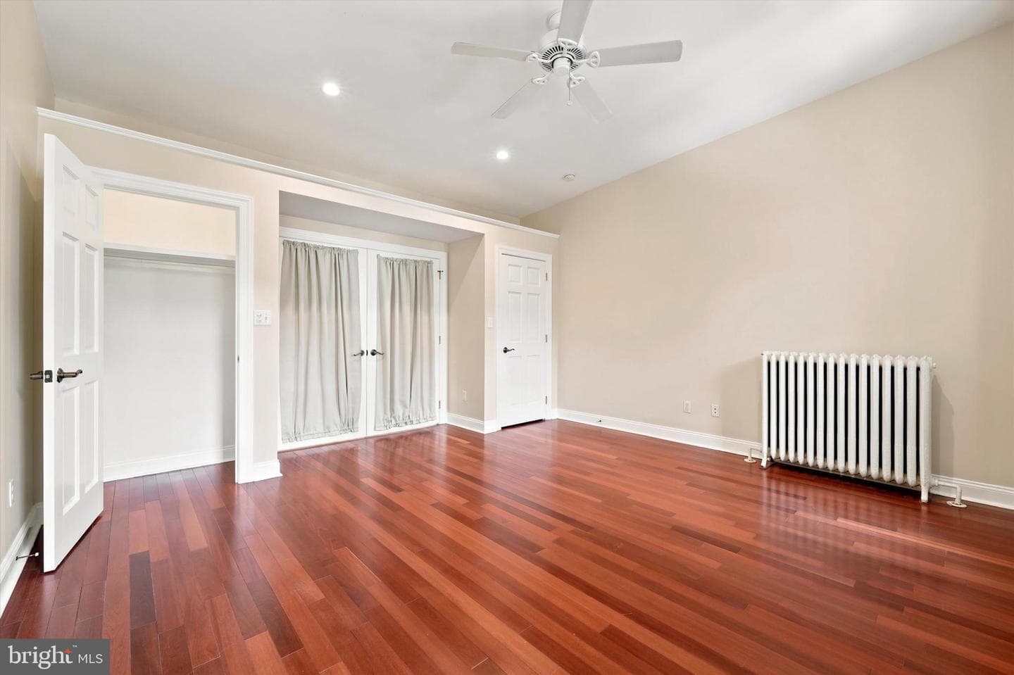2320 Lombard Street photo 24