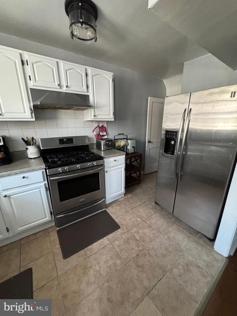 2526 S Bellford St photo 5