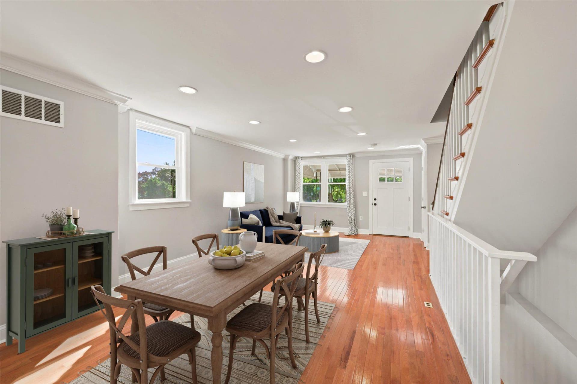 333 E Pleasant photo 5
