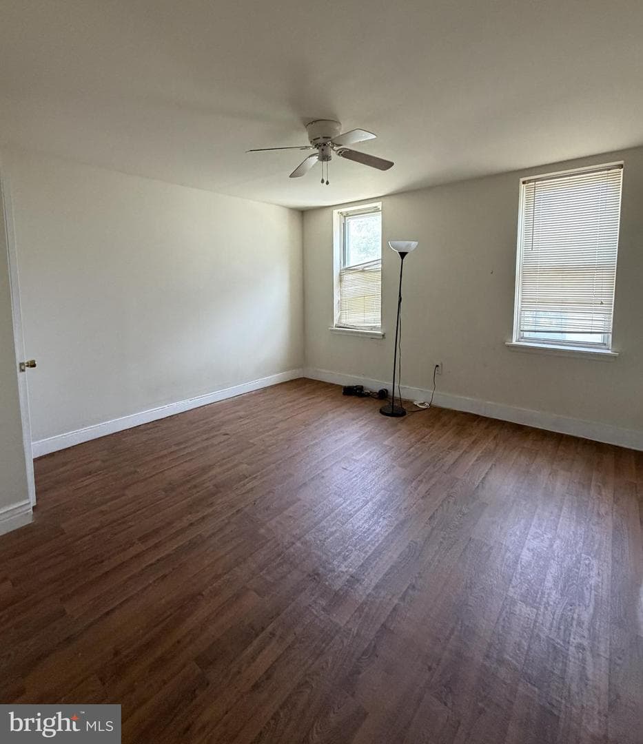 3433 Mount Vernon Street photo 5