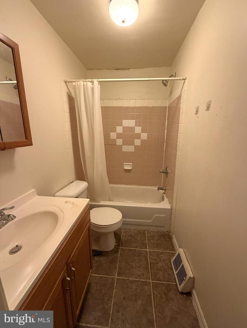 3433 Mount Vernon Street photo 8