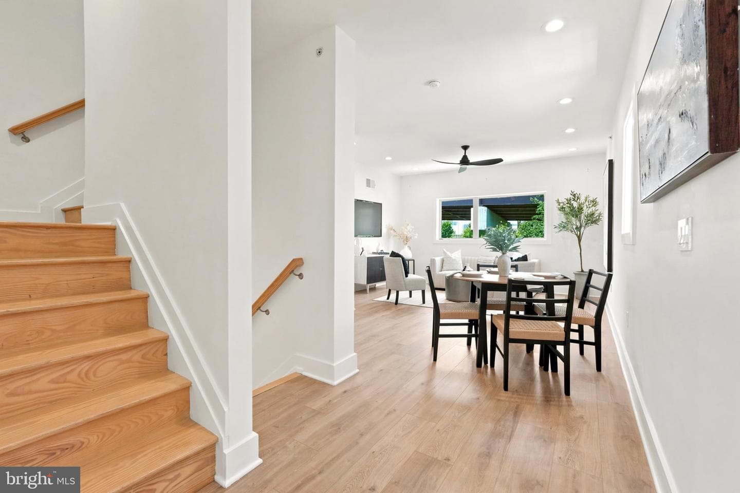 412 N Front St # 27 photo 6