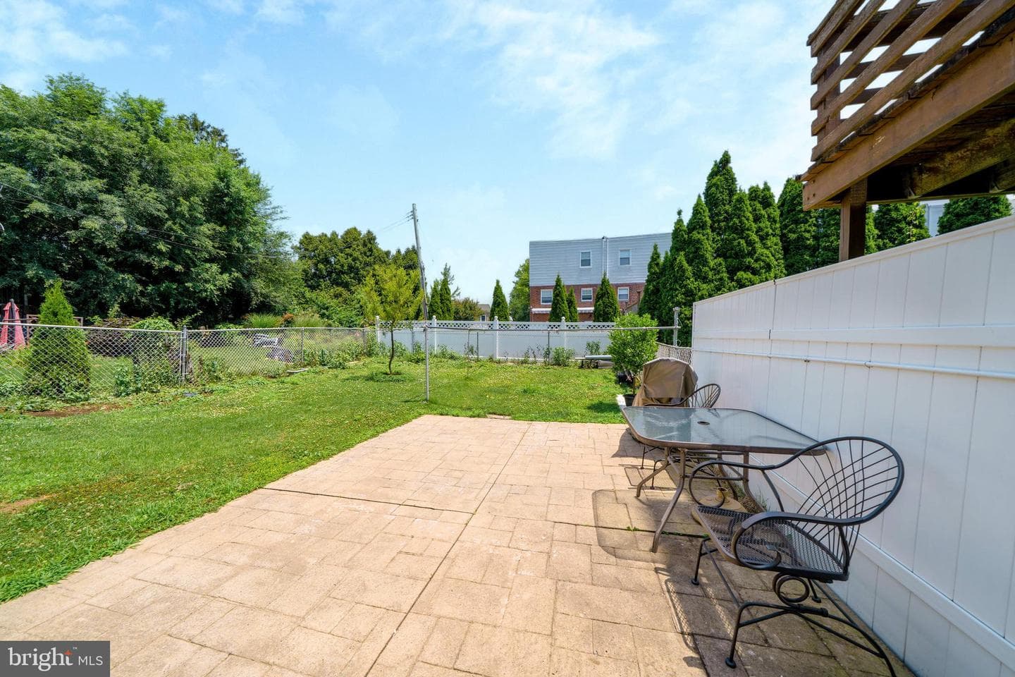 2225 Conwell Ave photo 19