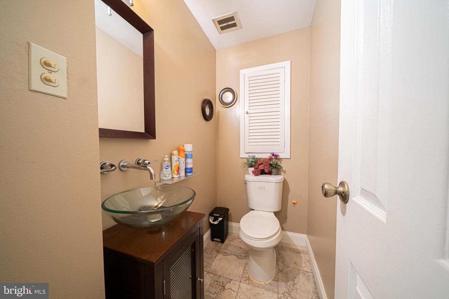 2225 Conwell Ave photo 8