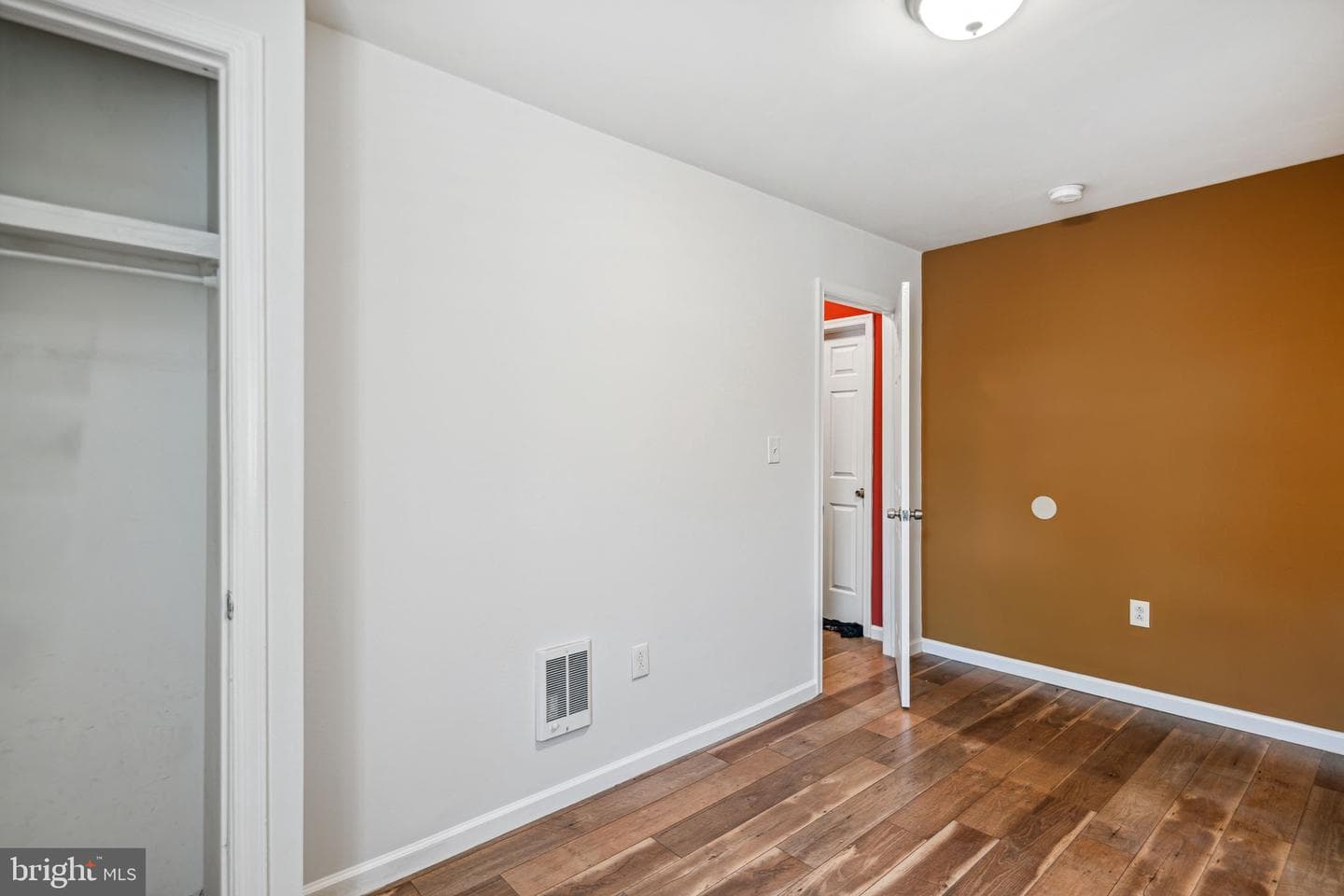 1612 Fontain Street photo 6