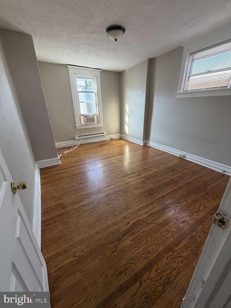 5107 Diamond Street photo 10