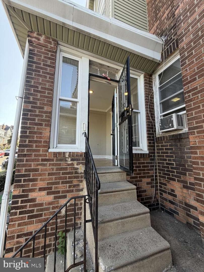 5107 Diamond Street photo 7
