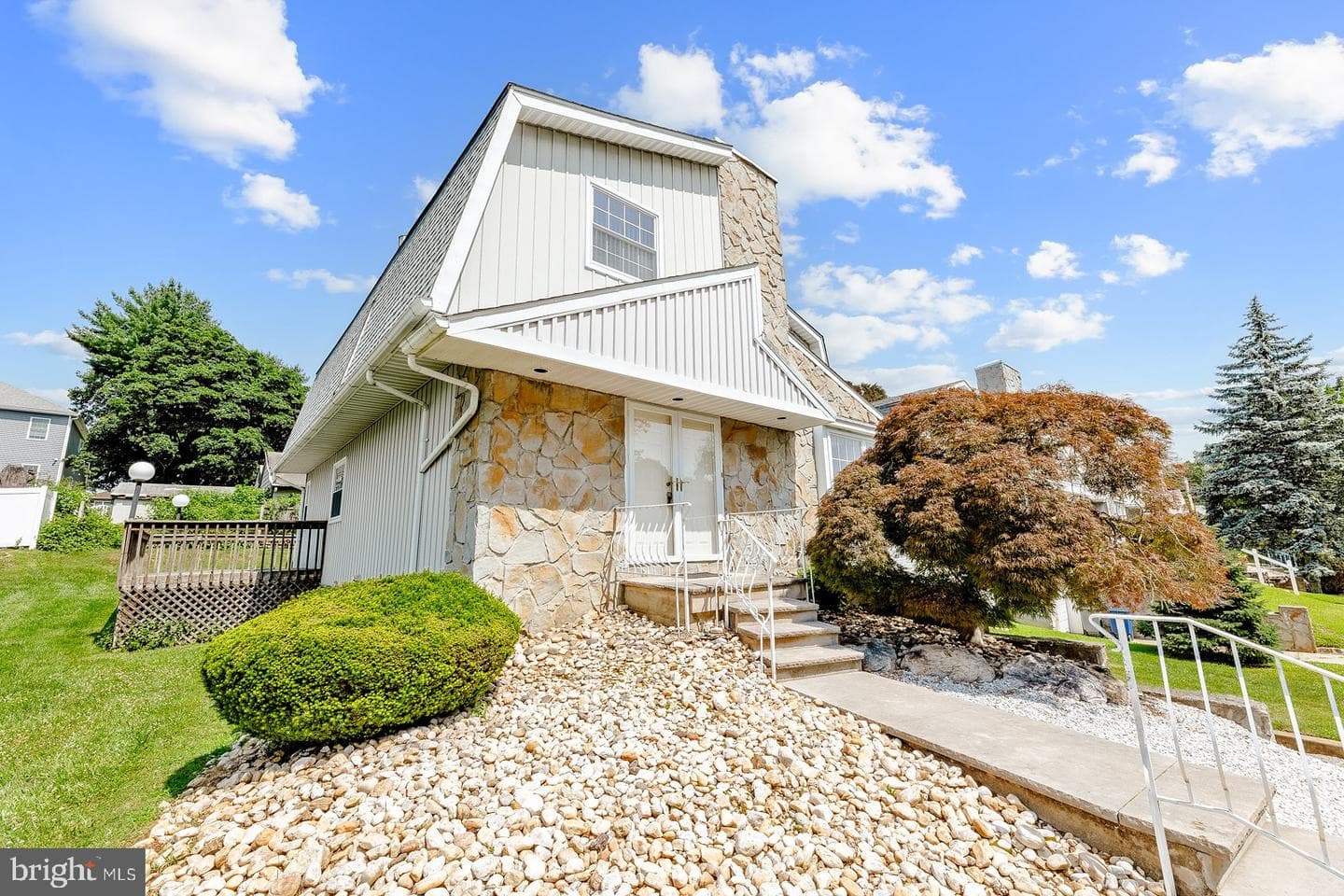 115 Wexford Pl photo 5