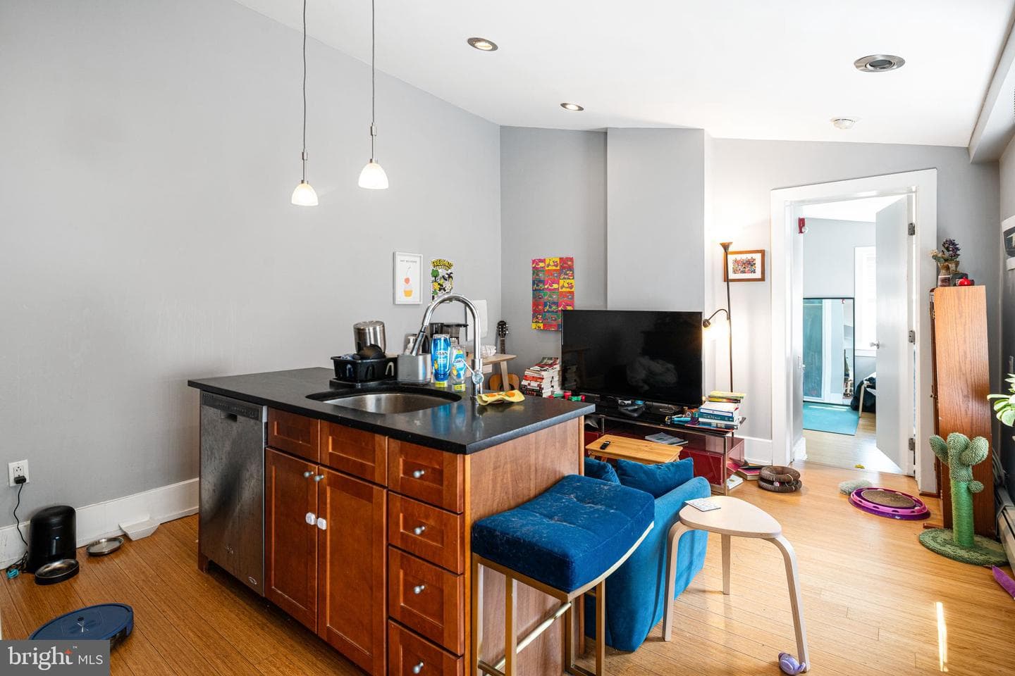 1902 Pine St # 5 photo 8