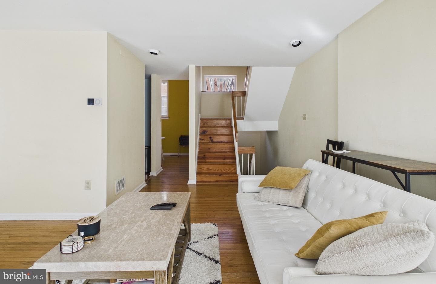 2036 Appletree Street photo 15
