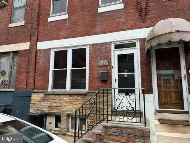 2425 S Rosewood St, Philadelphia