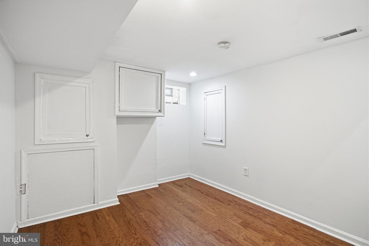 1717 Webster Street photo 22