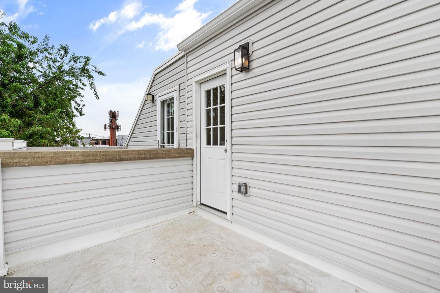 2144 E Tucker Street photo 22