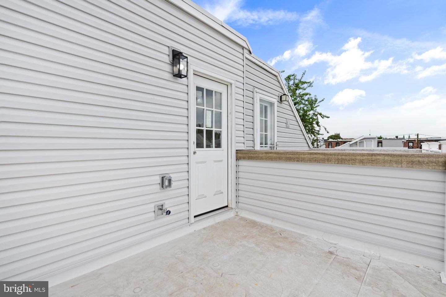 2144 E Tucker Street photo 24