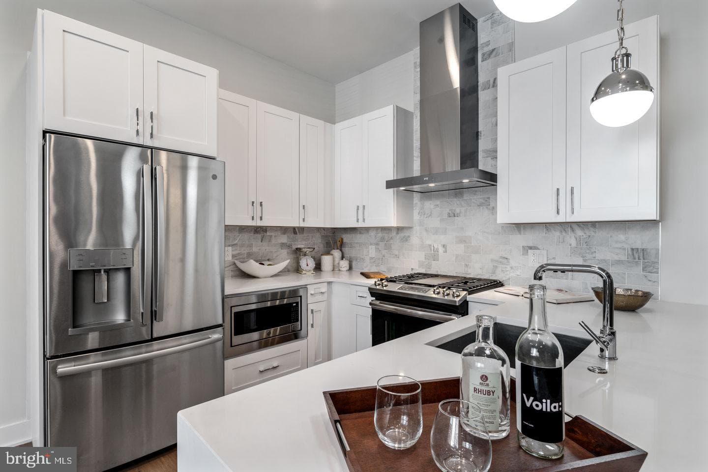 1910 Brown St # 1 photo 5
