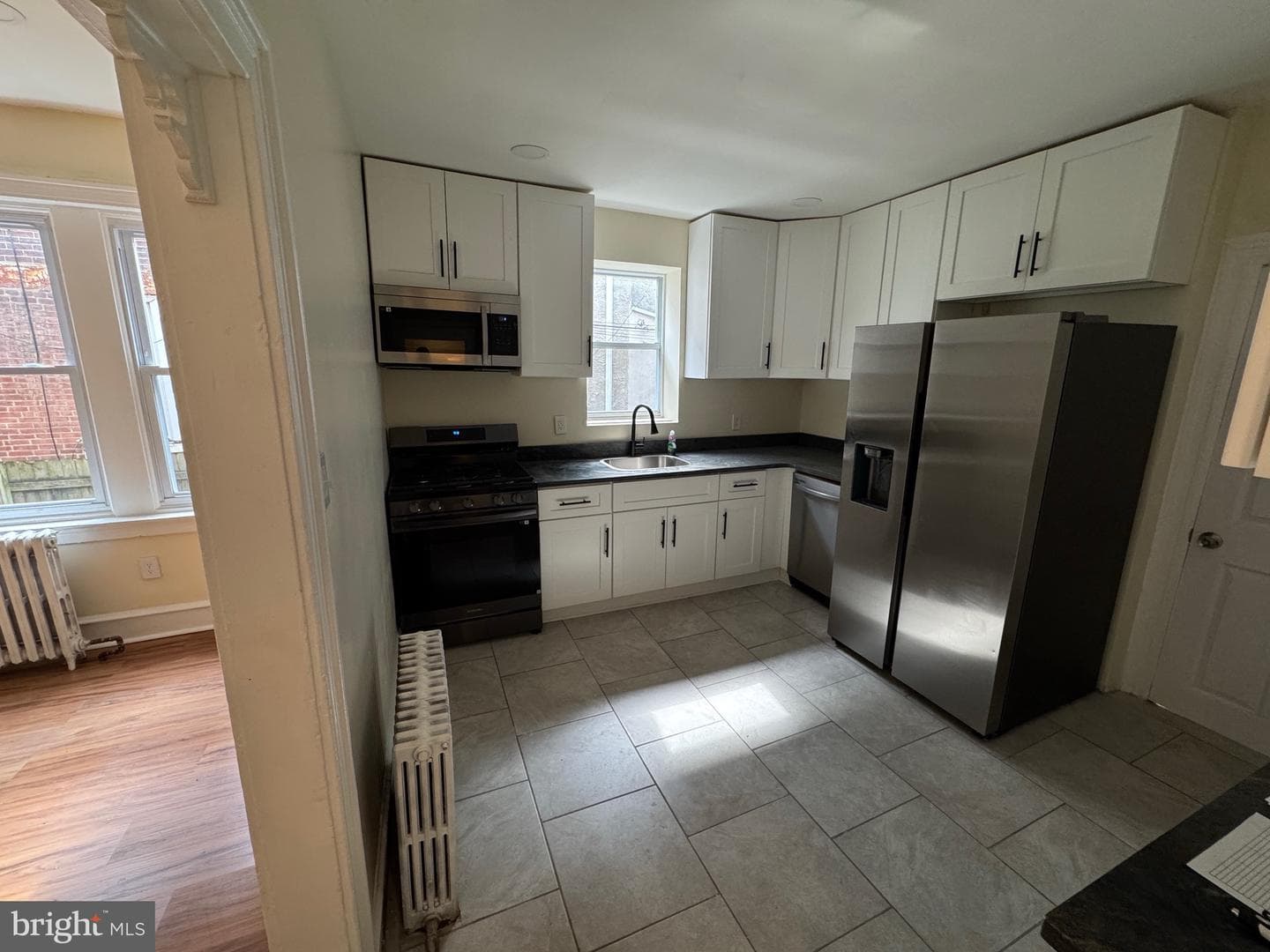 437 W Roosevelt Blvd photo 10
