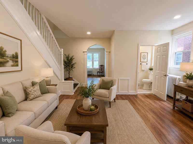 437 W Roosevelt Blvd photo 5