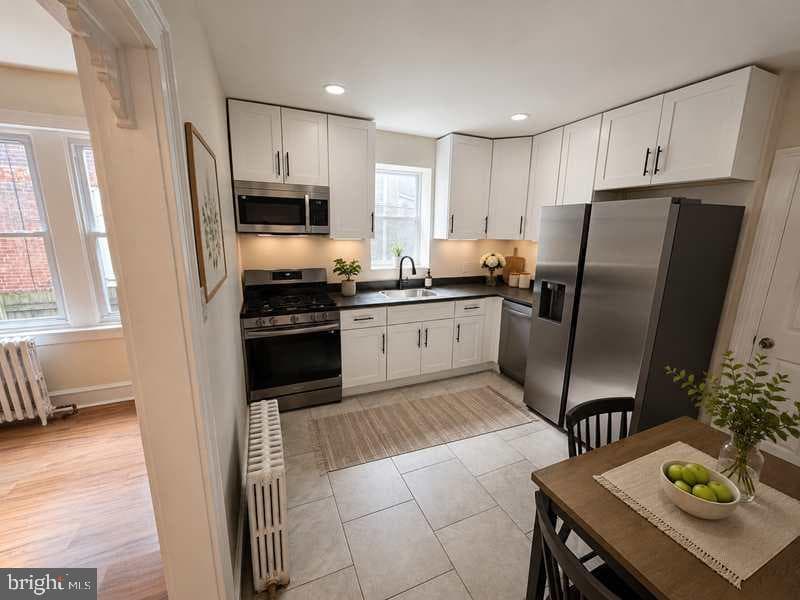 437 W Roosevelt Blvd photo 9