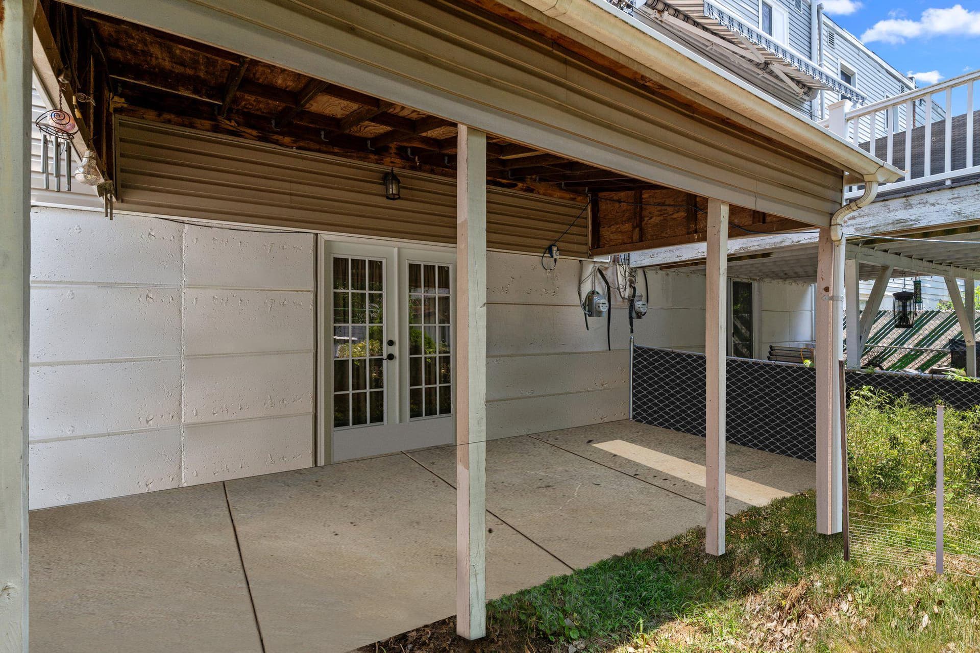3670 Sussex Lane photo 25