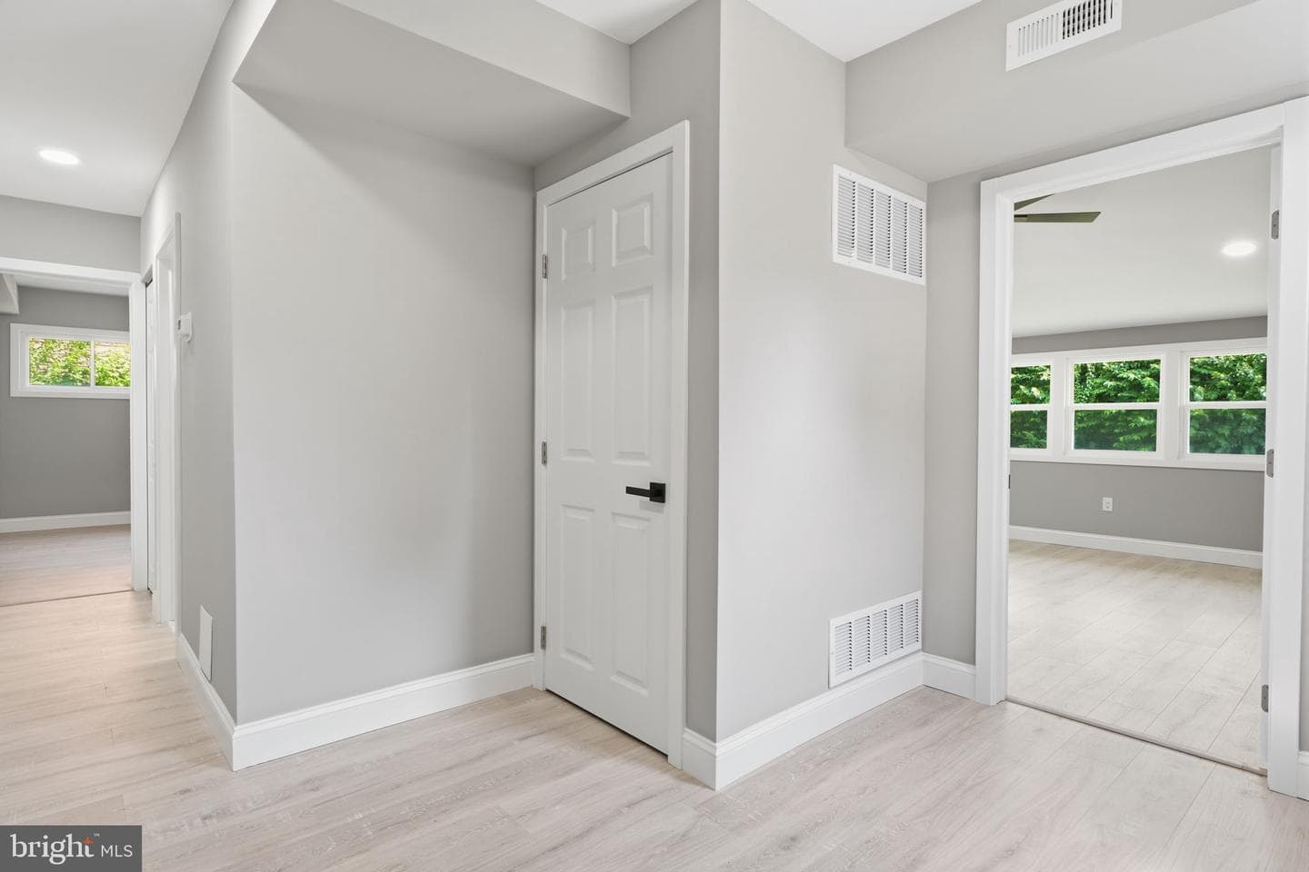 2873 Comly Road photo 13