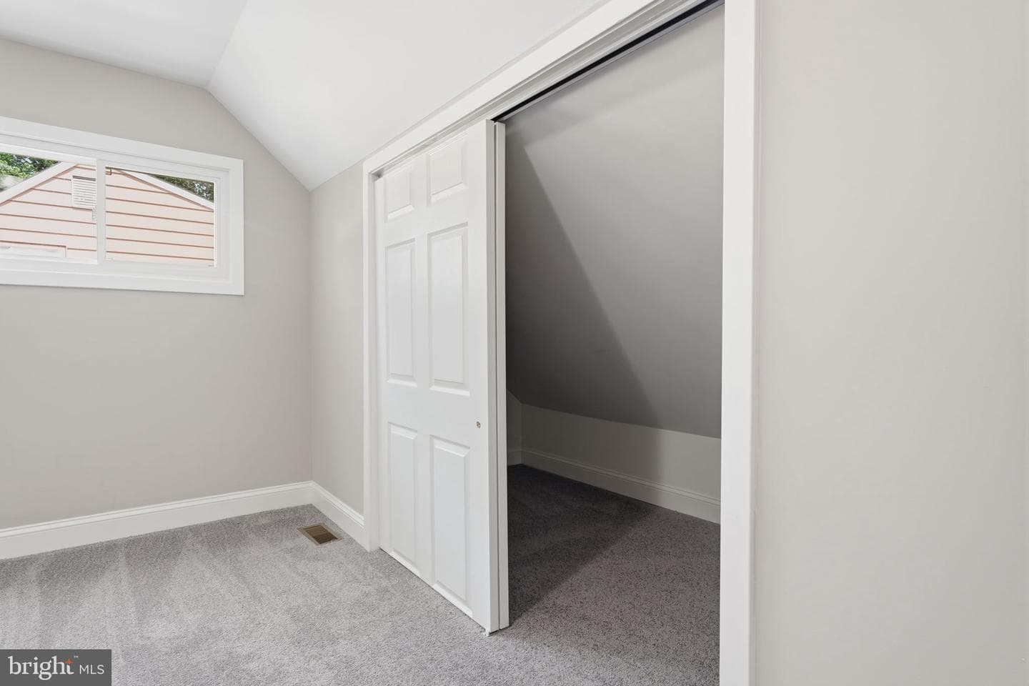2873 Comly Road photo 27