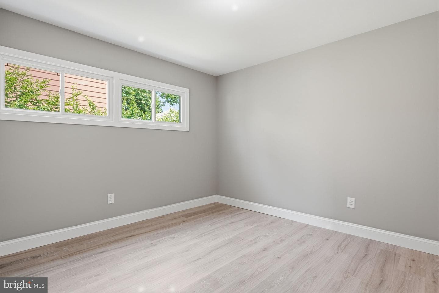 2873 Comly Road photo 28