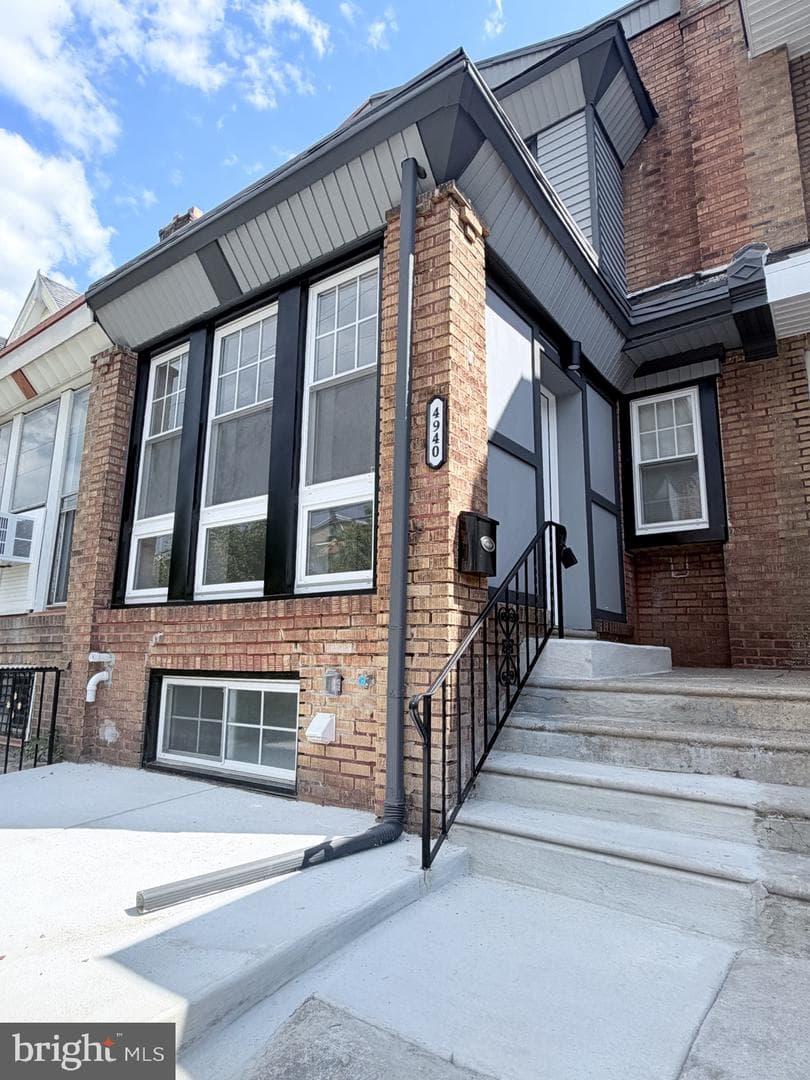 4940 Sansom Street photo 16