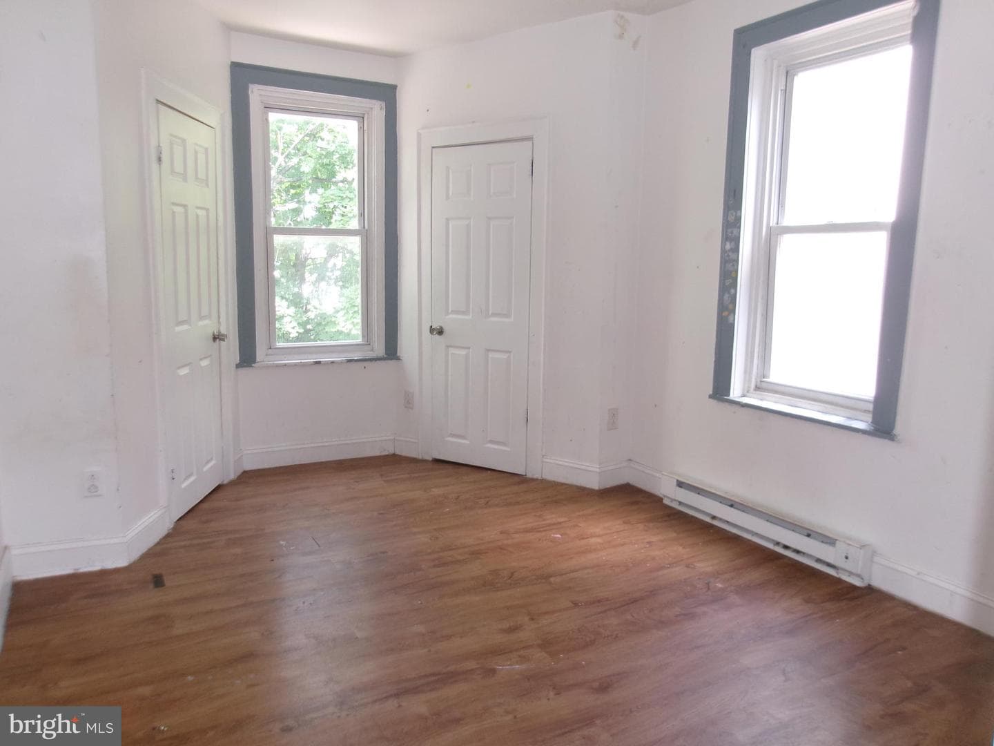 5829 Warrington Avenue photo 11