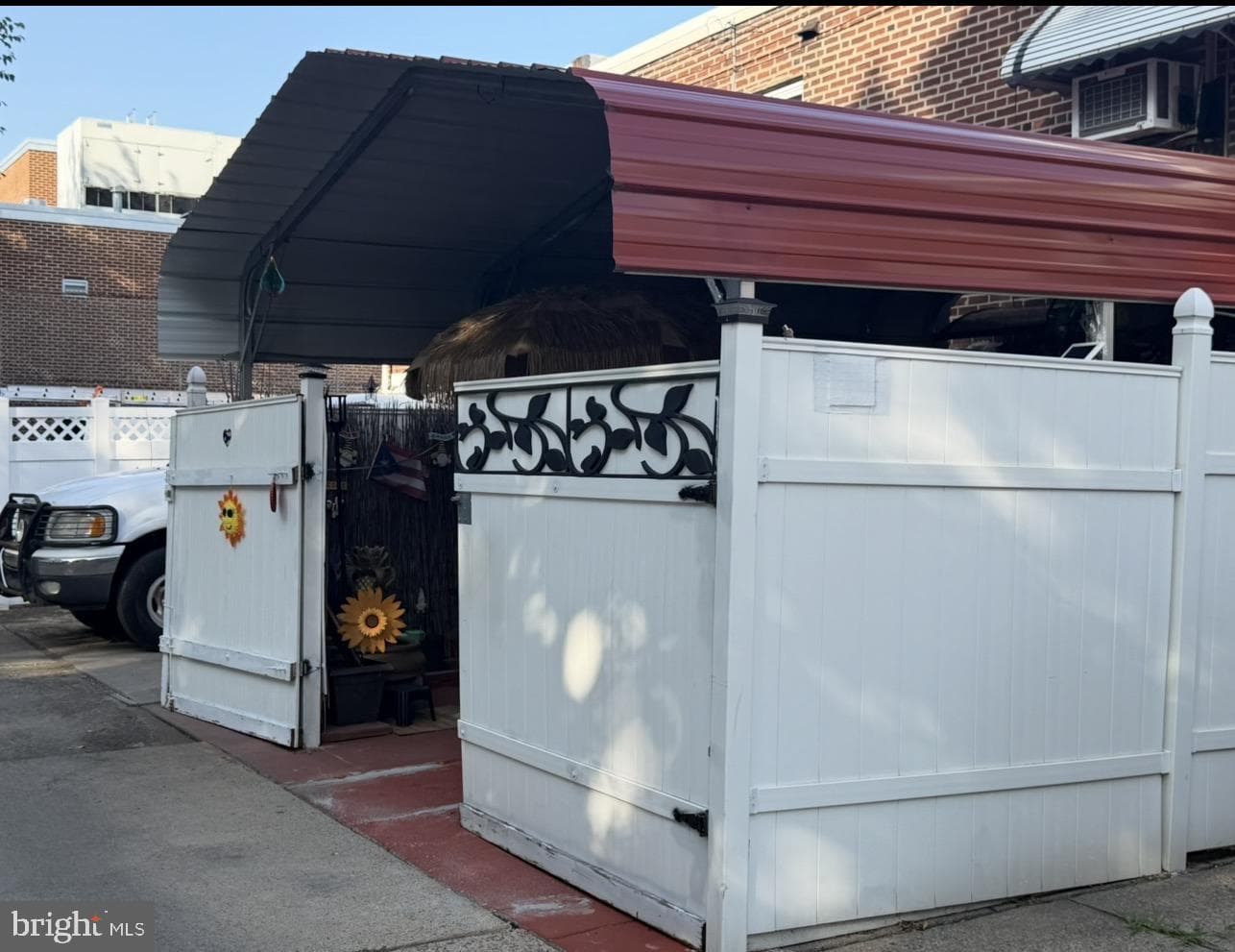 5920 Penn Street photo 17