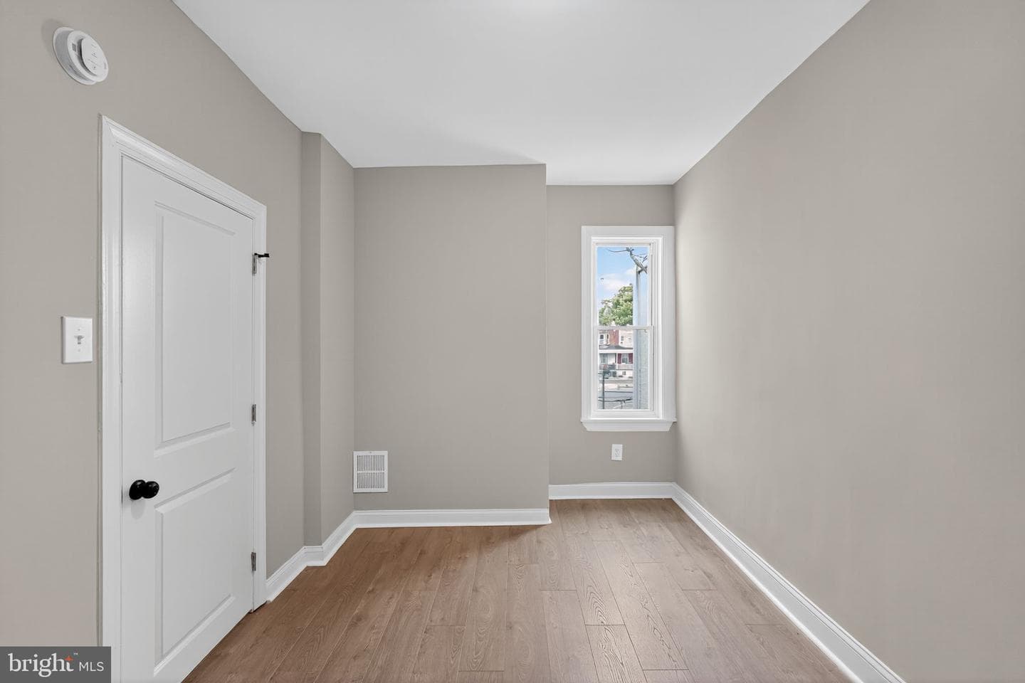 5055 Brown Street photo 24