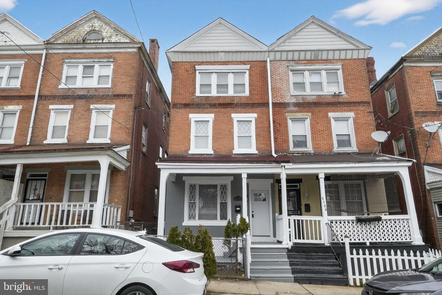 6111 Baynton St photo 26