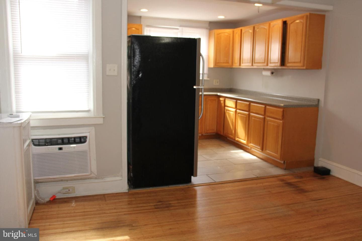 3926 Howland St photo 5