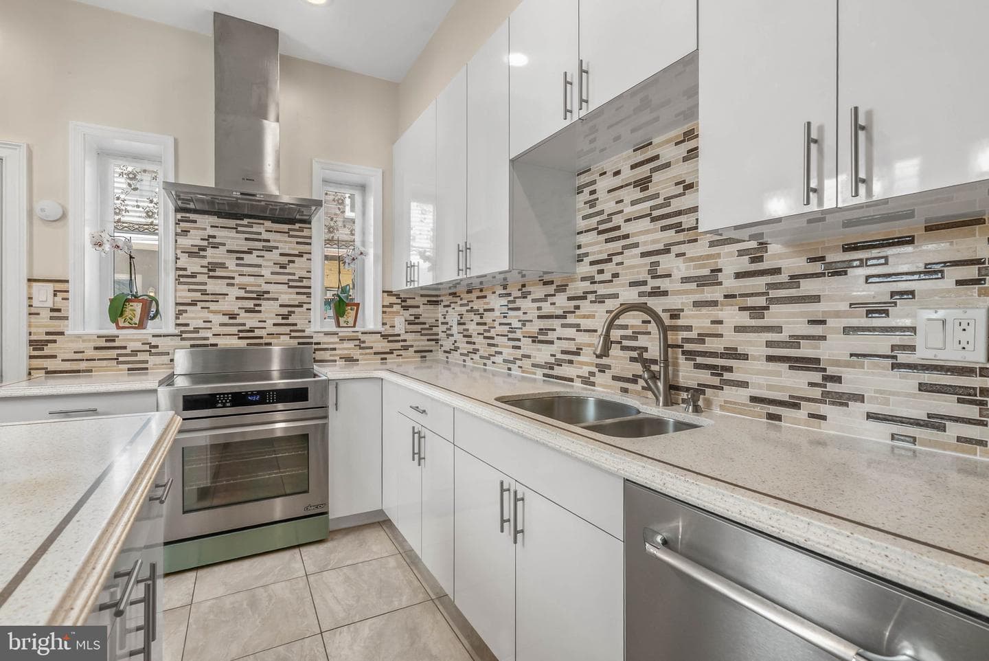 2515 S 16th Street, Philadelphia