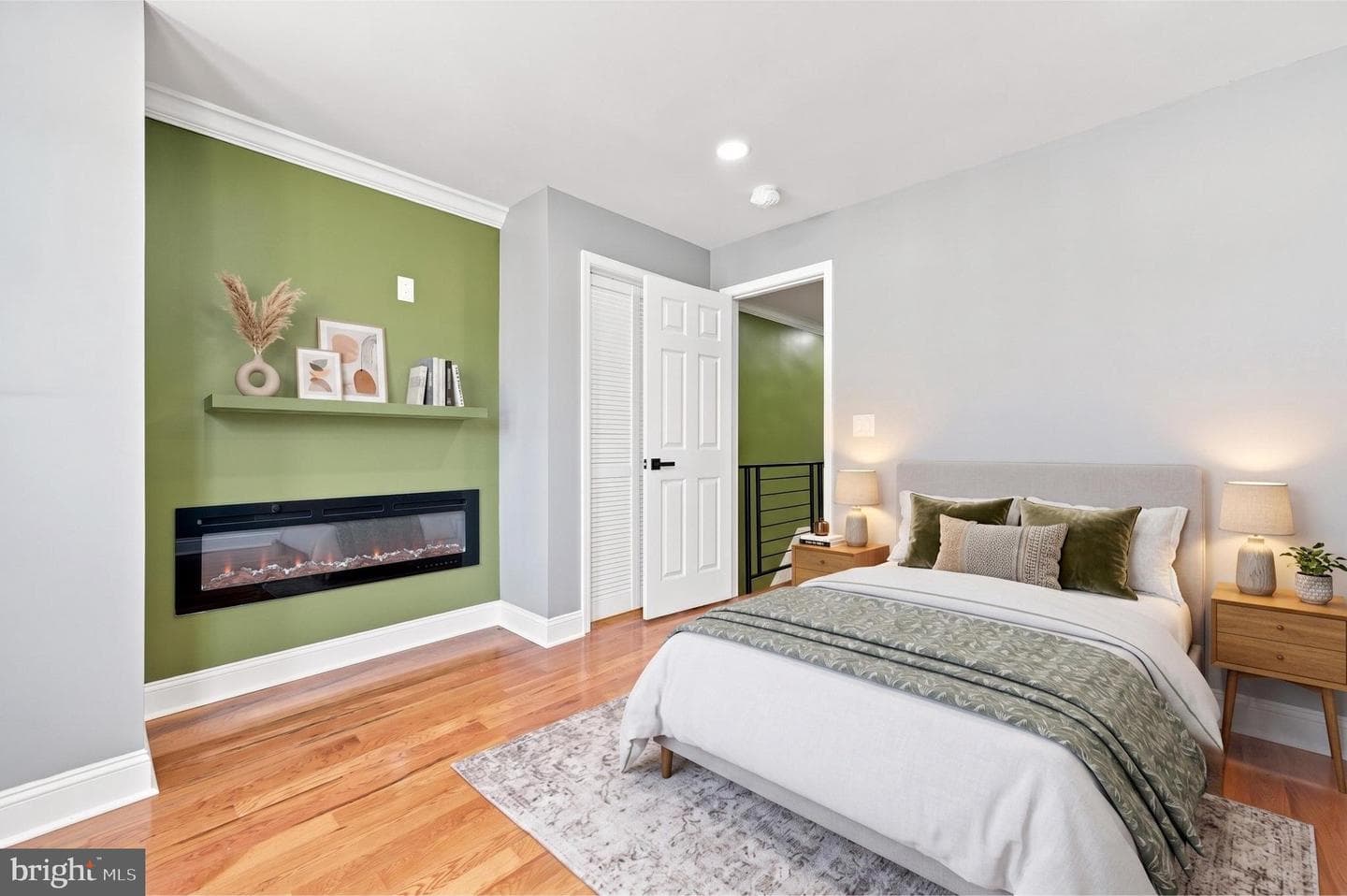 1620 S Yewdall Street photo 22