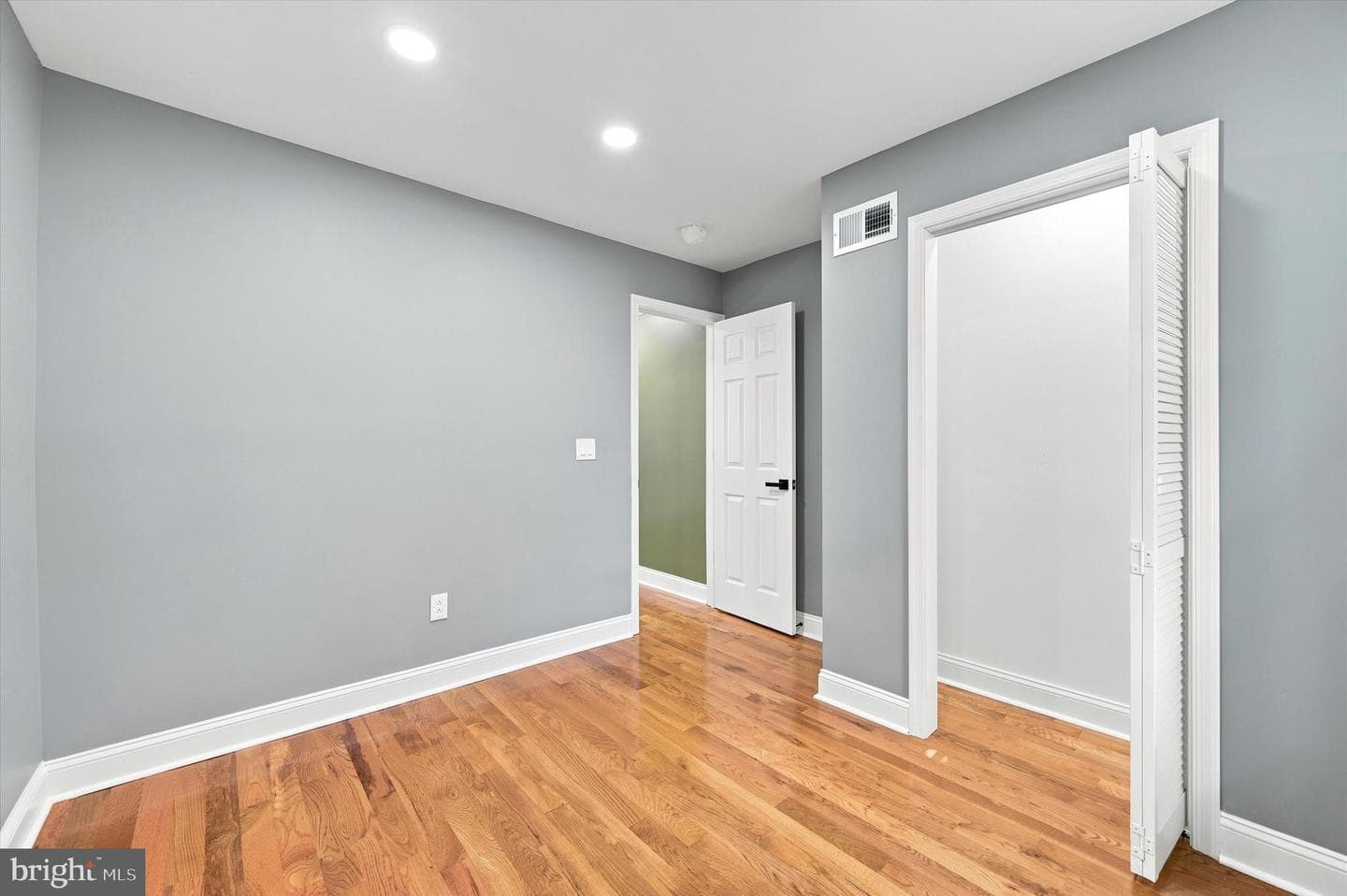 1620 S Yewdall Street photo 26