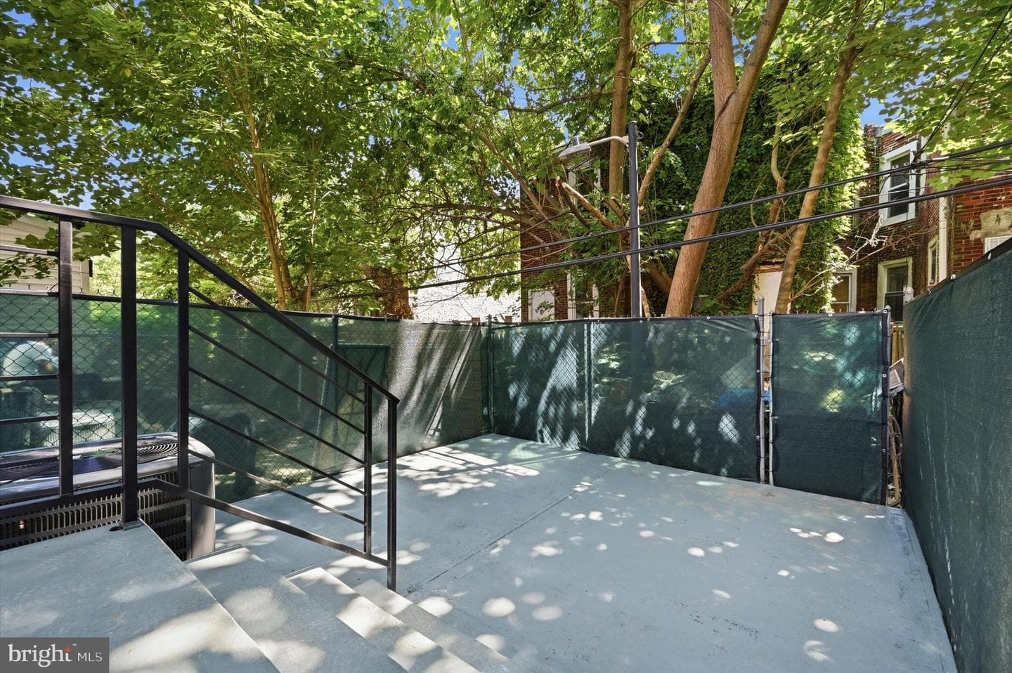 1620 S Yewdall Street photo 37